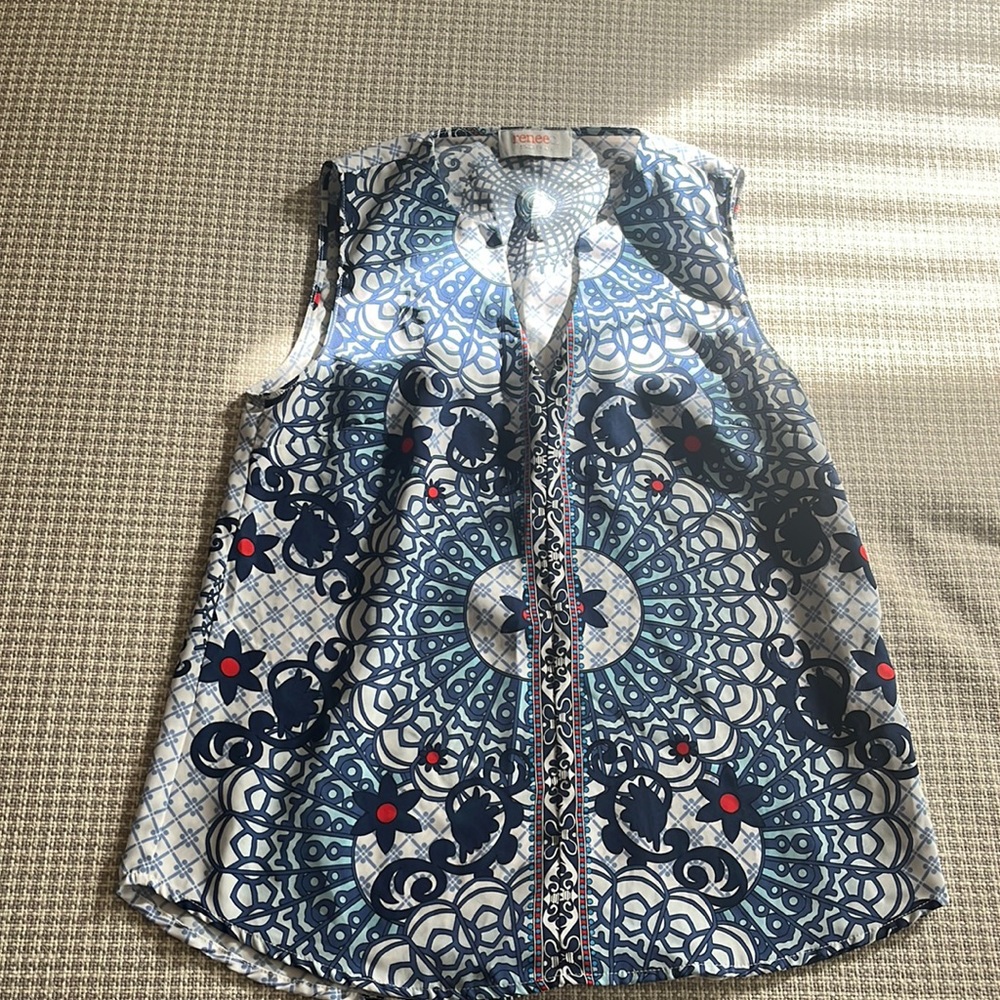 Xs blouse sleeveless multi color